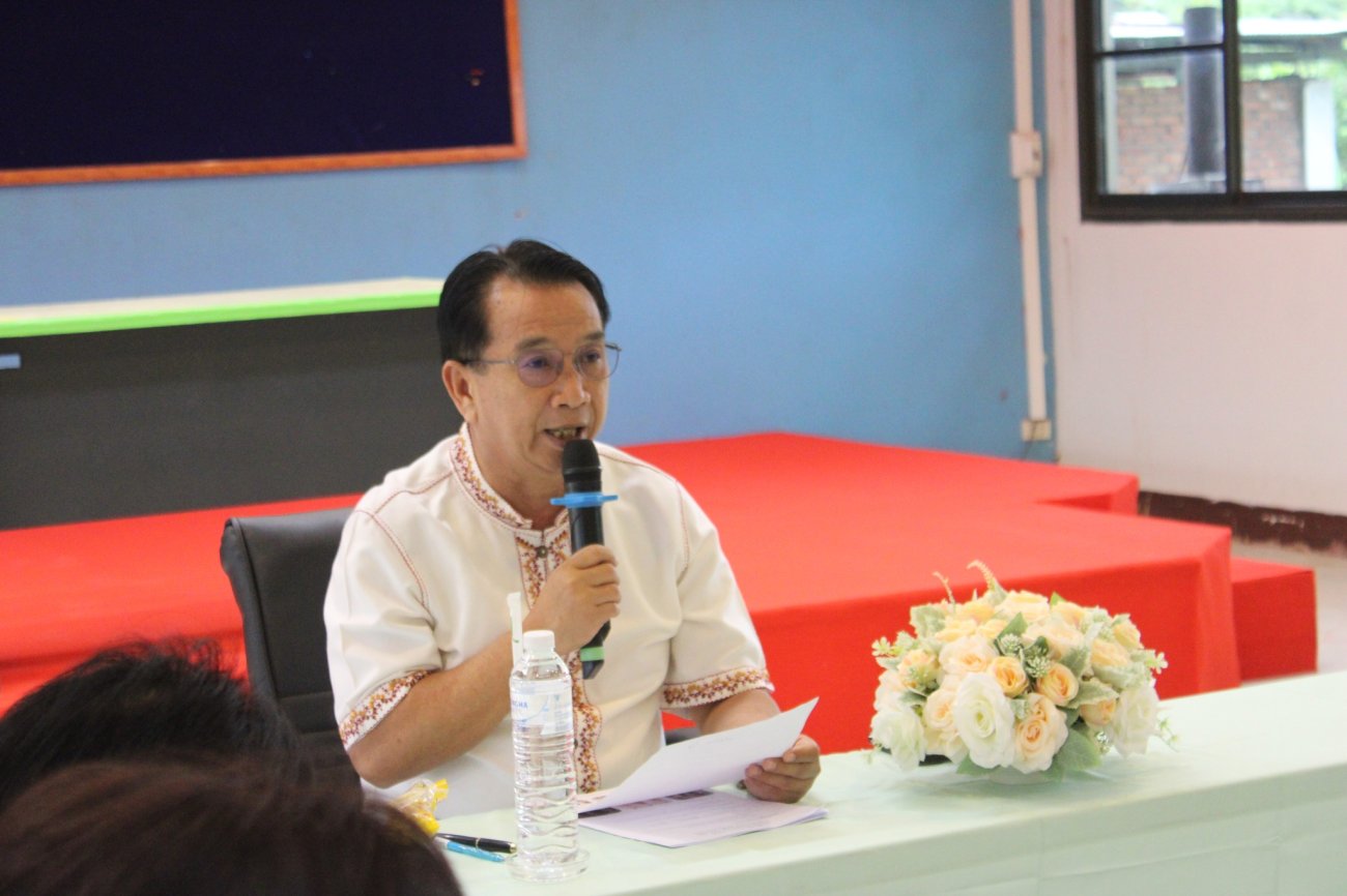 ประชุมเตรียมความพร้อมงานประเพณีลอยกระทง ประจำปีงบประมาณ พ.ศ. 2569  วันที่ 15 ตุลาคม 2568 เวลา 09.00 น. ณ อาคารประชุม 1 เทศบาลตำบลนาจารย์ นายสมนึก คำรัศมี นายกเทศมนตรีตำบลนาจารย์  ประธานในการประชุมเพื่อปรึกษาหารือแนวทางการจัดงาน ประเพณีลอยกระทง ประจำปีงบประมาณ พ.ศ. 2569 ซึ่งจะจัดขึ้นในวัน พุธที่ 5 พฤศจิกายน 2568  ณ  หนองแวงดอนปู่ตา หมู่ที่ 3 ตำบลนาจารย์ ในการประชุมครั้งนี้ มีคณะผู้ช่วยผู้บริหาร  ประธานสภาและสมาชิกสภาเทศบาล  ปลัดเทศบาล กำนัน ผู้ใหญ่บ้าน หัวหน้าส่วนราชการ และเจ้าหน้าที่ที่เกี่ยวข้อง เข้าร่วมเพื่อพิจารณาแนวทางการดำเนินงานร่วมกันอย่างพร้อมเพรียง  ภายในงานจะมีกิจกรรมสุดพิเศษมากมาย ได้แก่  การประกวด นางนพมาศ  การประกวด กระทงสวยงาม  การแสดงบนเวที และดนตรีสุดสนุกตลอดงาน  เพื่อร่วม สืบสานขนบธรรมเนียมประเพณีลอยกระทง และส่งเสริม วัฒนธรรมอันดีงามของไทยให้คงอยู่สืบไป