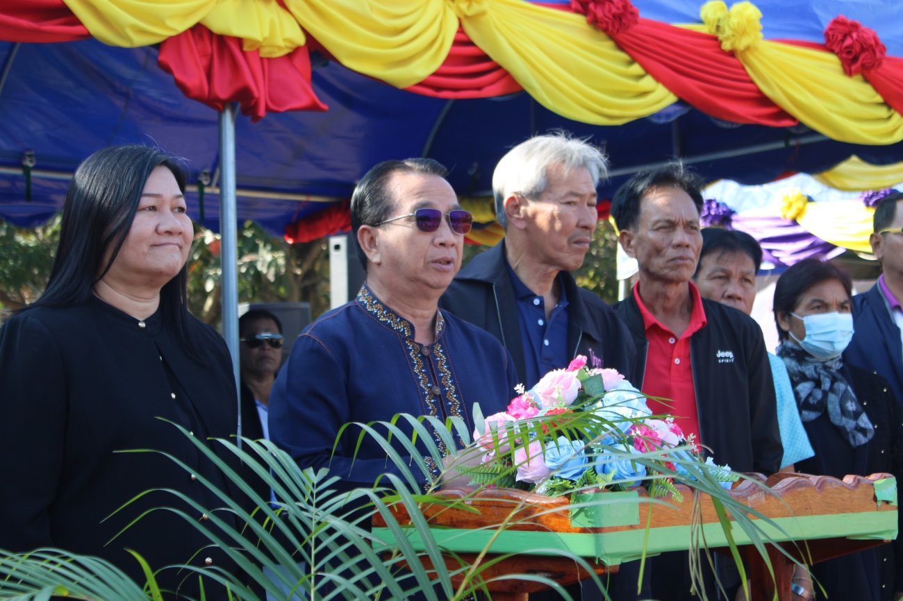 ประชาสัมพันธ์กิจกรรมกีฬา    วันที่ 14 มกราคม 2568  เวลา 09.00 น.   ณ  โรงเรียนแก่งนาขามสามัคคี นายสมนึก คำรัศมี นายกเทศมนตรีตำบลนาจารย์ ให้เกียรติเป็นประธานในพิธีเปิดการแข่งขัน กีฬาชุมชนสัมพันธ์  “แก่งนาขามเกมส์”  โดยมีคณะผู้ช่วยบริหาร ปลัดเทศบาล สมาชิกสภาเทศบาลตำบลนาจารย์ และคณะกรรมการสถานศึกษา ร่วมเป็นเกียรติในพิธีฯ เพื่อส่งกำลังใจ  ให้กับลูกหลานและเยาวชนที่เข้าร่วมการแข่งขันกีฬาในครั้งนี้ สร้างความสามัคคี ความสนุกสนาน และสุขภาพที่แข็งแรง