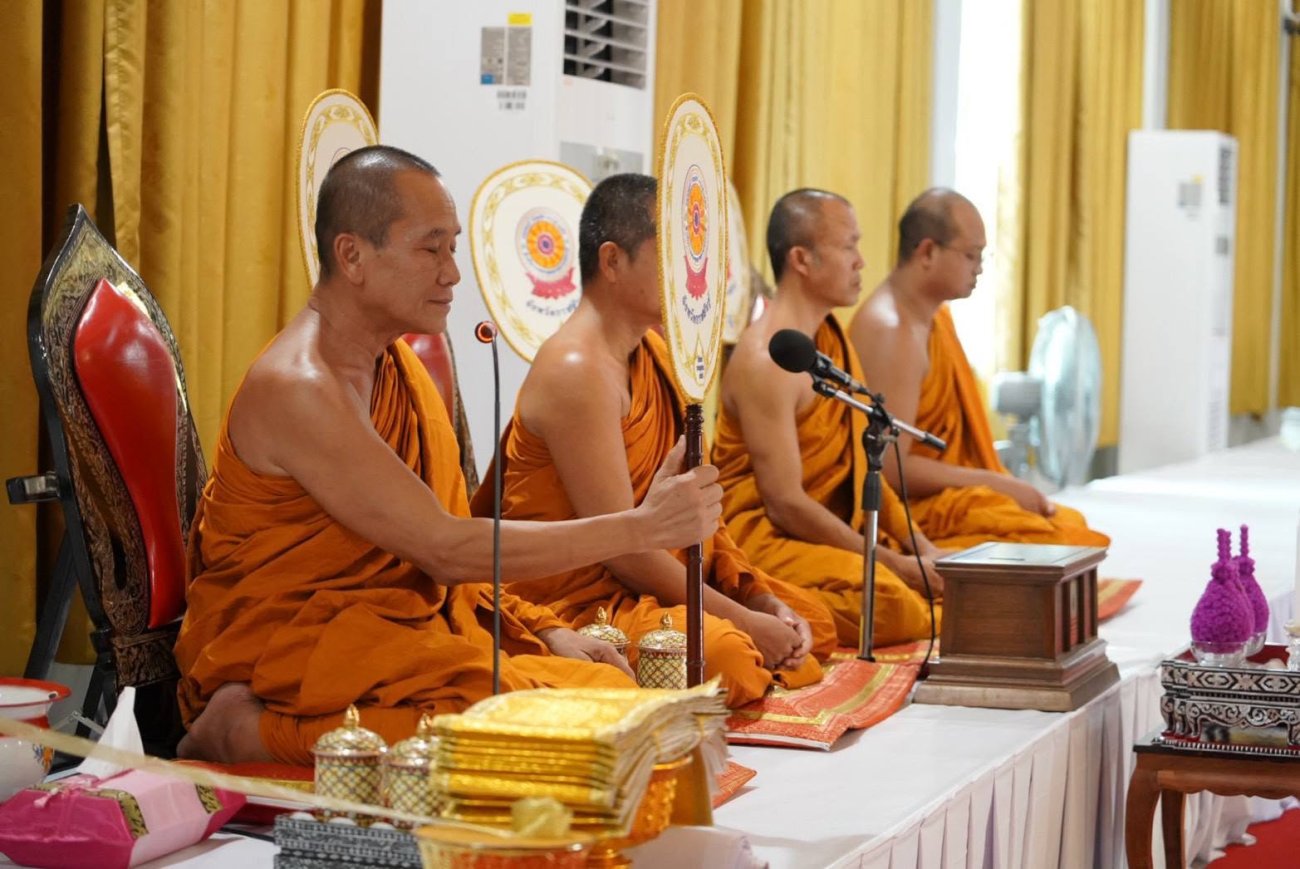 เทศบาลตำบลนาจารย์ อำเภอเมือง จังหวัดกาฬสินธุ์ ร่วมพิธีบำเพ็ญกุศลสวดพระอภิธรรมอุทิศถวายพระกุศลแด่ “สมเด็จพระเจ้าลูกเธอ เจ้าฟ้าพัชรกิติยาภาฯ”  วันพฤหัสบดีที่ ๒๕ มิถุนายน ๒๕๖๙ เวลา ๑๕.๓๐ น. นายสมนึก คำรัศมี นายกเทศมนตรีตำบลนาจารย์ พร้อมด้วยผู้ช่วยผู้บริหาร ประธานสภาฯ สมาชิกสภาเทศบาล  ปลัดเทศบาล รองปลัดเทศบาล หัวหน้าส่วนราชการ พนักงานเทศบาล พนักงานครูเทศบาล กำนัน ผู้ใหญ่บ้าน เจ้าหน้าที่ จิตอาสา เข้าร่วม ในพิธีบำเพ็ญกุศลสวดพระอภิธรรมอุทิศถวายพระกุศลแด่ สมเด็จพระเจ้าลูกเธอ เจ้าฟ้าพัชรกิติยาภา นเรนทิราเทพยวดี กรมหลวงราชสาริณีสิริพัชร มหาวัชรราชธิดา     โดยมี นายสุวรรณ์ เข็มธนเพ็ชร ผู้ว่าราชการจังหวัดกาฬสินธุ์ เป็นประธานในพิธีฯ และนางวรชาดา เข็มธนเพ็ชร นายกเหล่ากาชาดจังหวัดกาฬสินธุ์ นายผดุงศักดิ์ อิ่มเอิบ นางฐพัชร์รดา ธนินท์จิรานนท์ รองผู้ว่าราชการจังหวัดกาฬสินธุ์ ศาล ทหาร ตำรวจ หัวหน้าส่วนราชการ หน่วยงานเจ้าภาพประจำวัน ข้าราชการ และพสกนิกรทุกหมู่เหล่า เข้าร่วมพิธี ณ วิหารคด เจดีย์ศรีมิ่งเมืองกาฬสินธุ์ วัดประชานิยม พระอารามหลวง อำเภอเมืองกาฬสินธุ์ จังหวัดกาฬสินธุ์